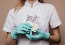 Prošlé léky mohou být nebezpečné. Lékárna je musí přijmout zpět