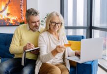 ČOI řeší čím dál více stížností na online nákupy. Důvodem jsou levná internetová tržiště