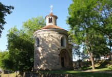 Znáte čtyři pražské románské rotundy?